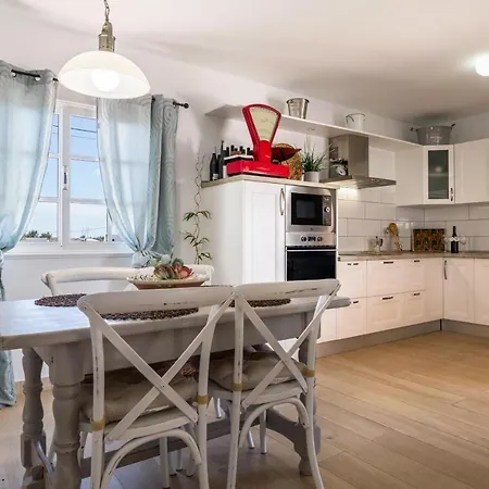 Holiday home Casa Nati Lajares